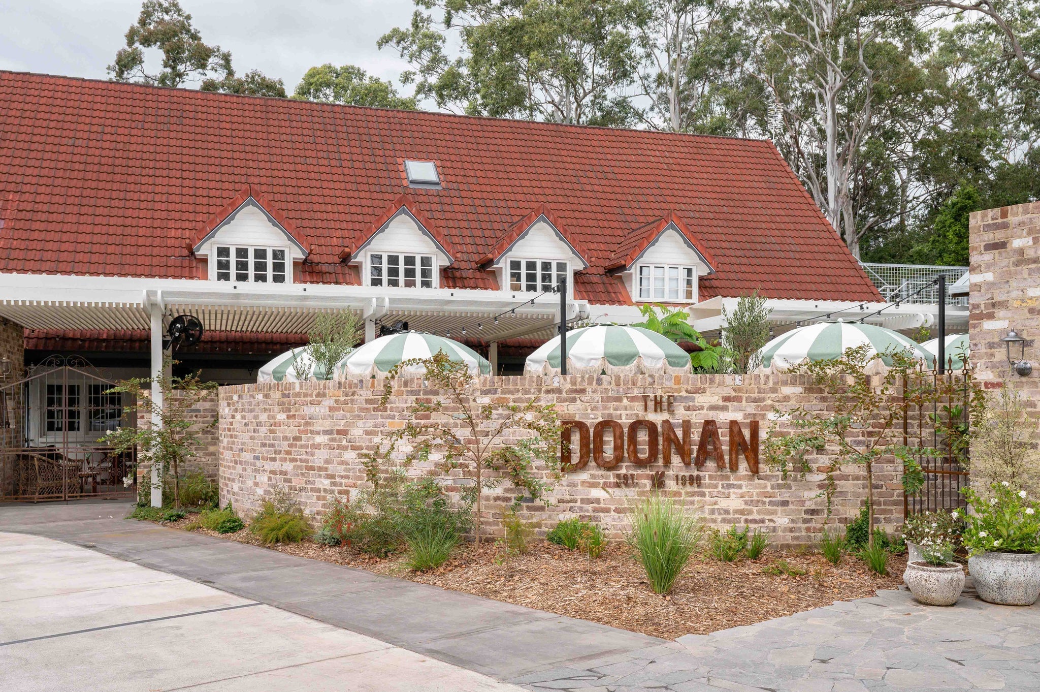 The Doonan, Doonan. SunSound Booking Co. Sunshine Coast Gig Guide. Sunshine Coast live music. Sunshine Coast Music Booking Agency